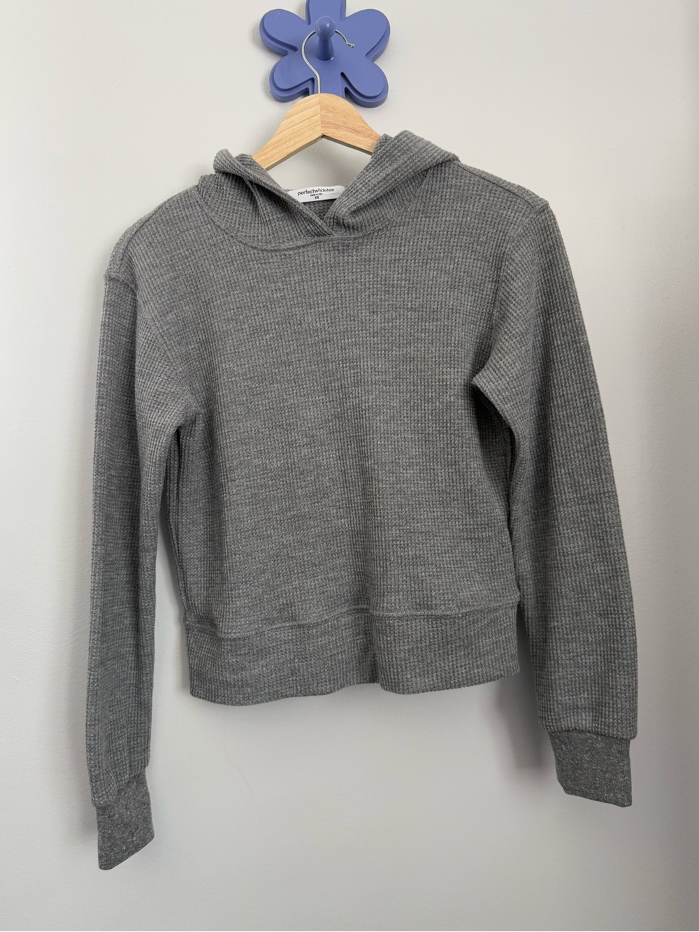 Perfectwhitetee XS Grey Waffle Knit Hoodie Pullover Comfy Lounge
